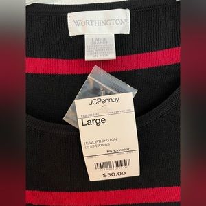 Worthington Women’s Large sleeveless sweater.